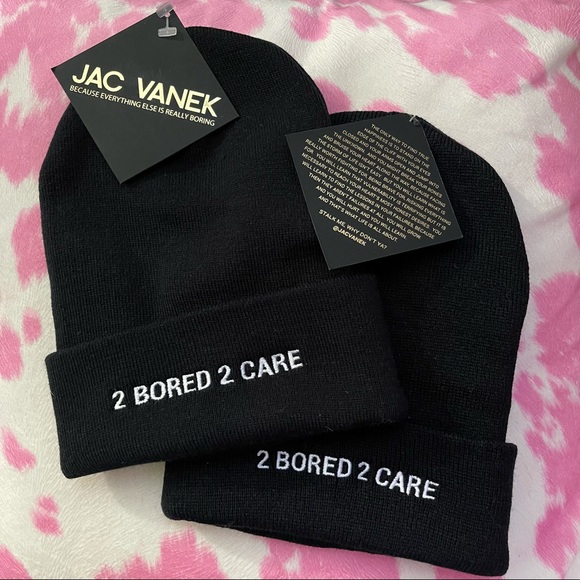 ON HOLD “2 Bored 2 Care” Jac Vanek Black Beanie NWT Emo 🖤 - Picture 2 of 4